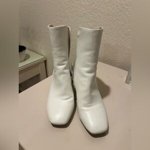Elegant White Ankle Boots
